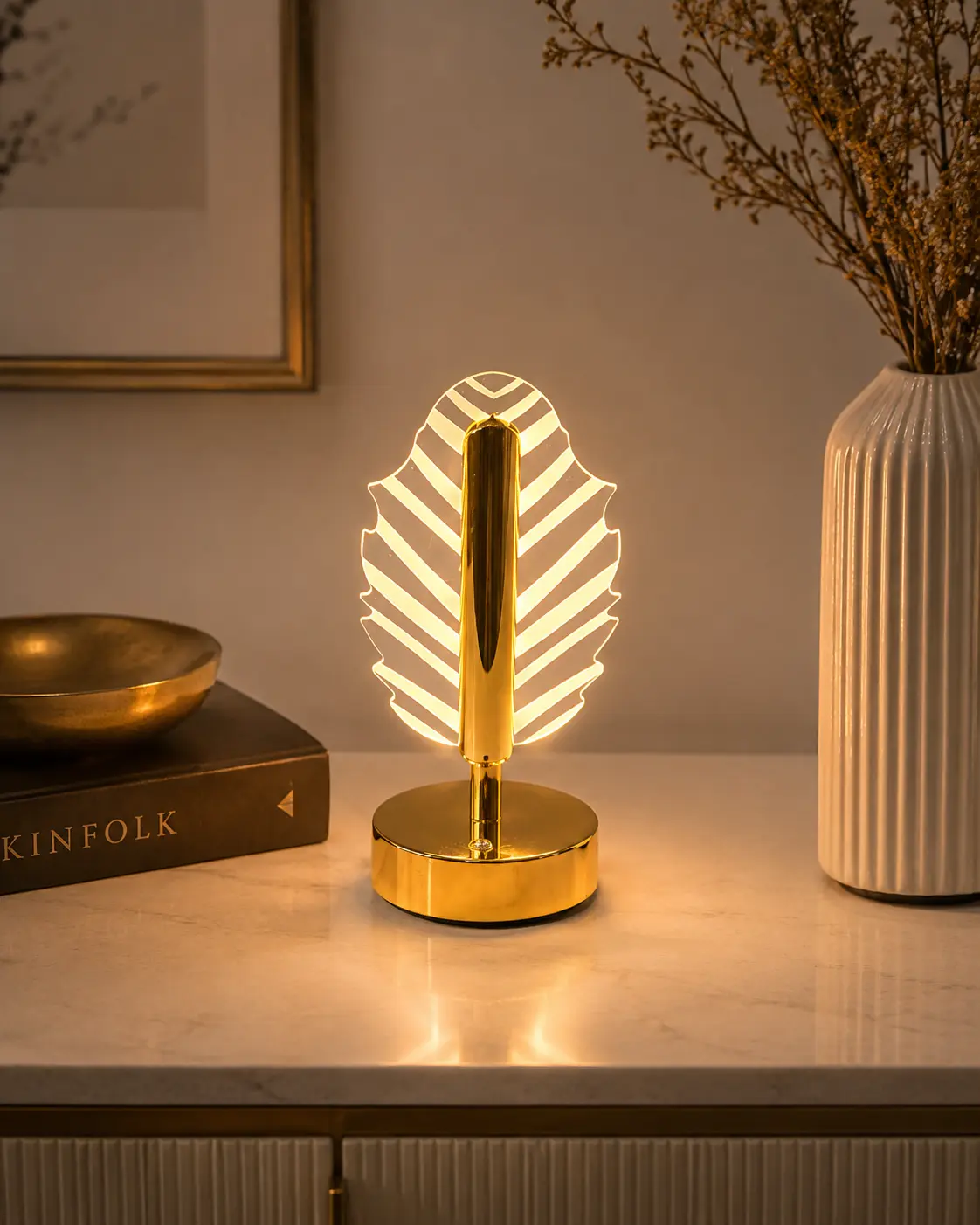 Dekoratívna LED lampa – list