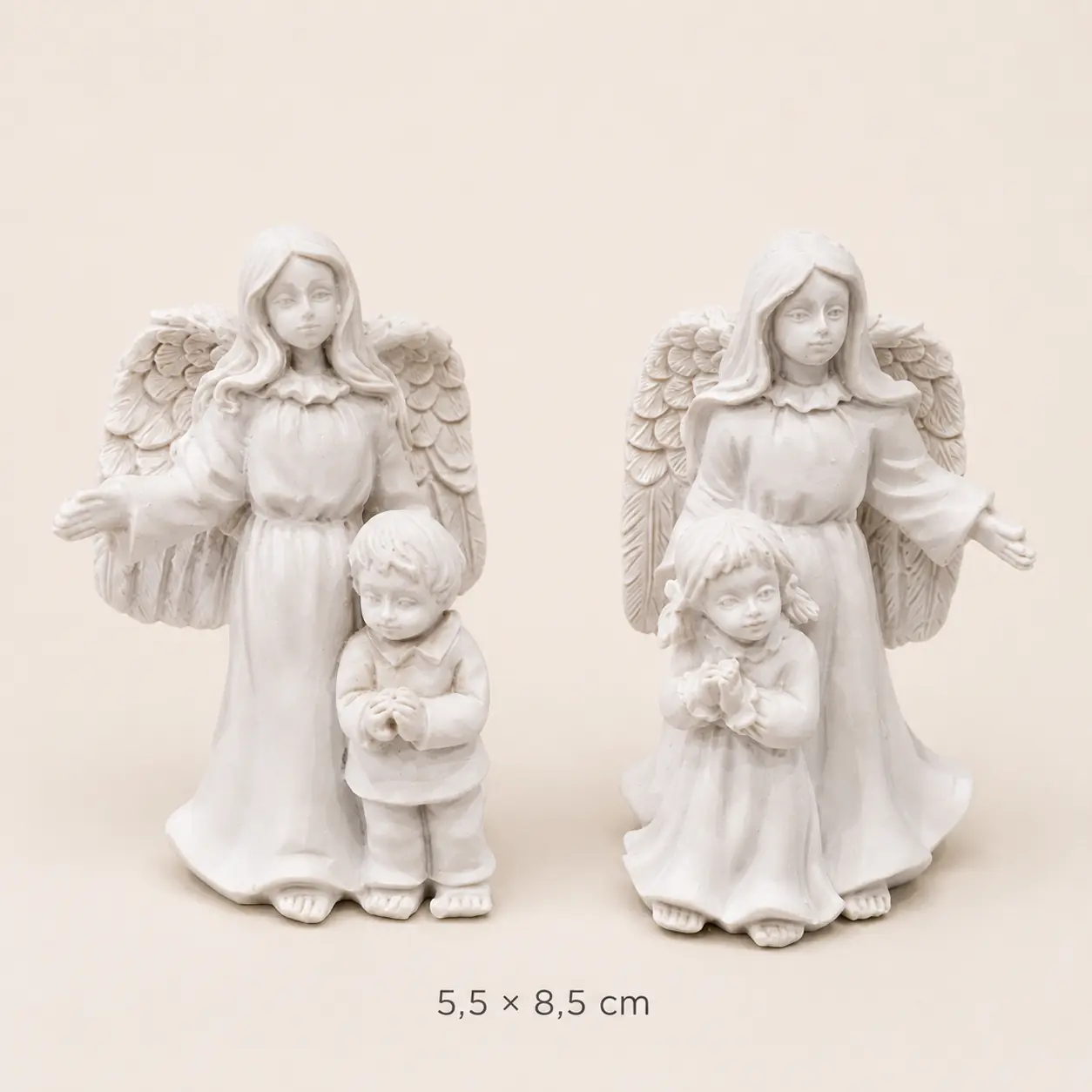 Keramický anjel s dieťaťom – 5,5 × 8,5 cm